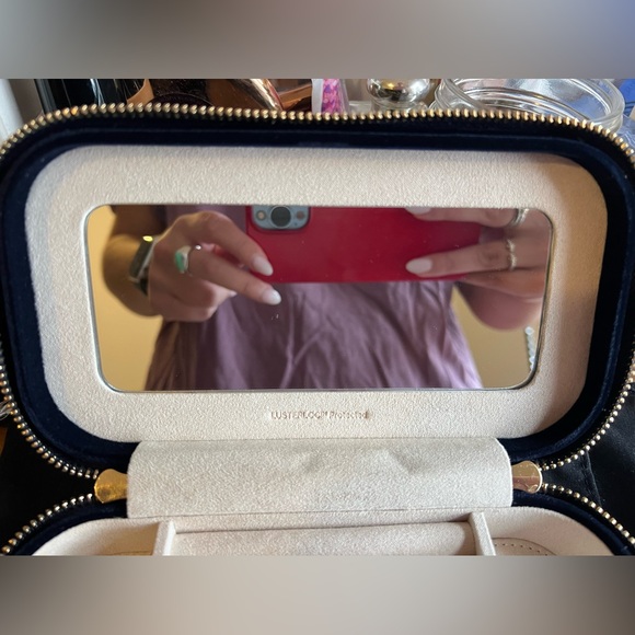 Brand New WOLF Zoe Travel Zip Case - Picture 5 of 6